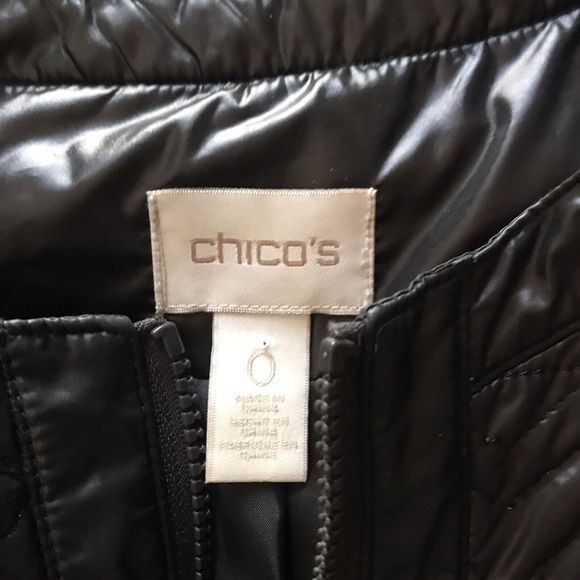 Chico’s Sz 0 Small Chevron Quilted Utility Moto Jacket Stretch Side Gold Buttons - Picture 2 of 7